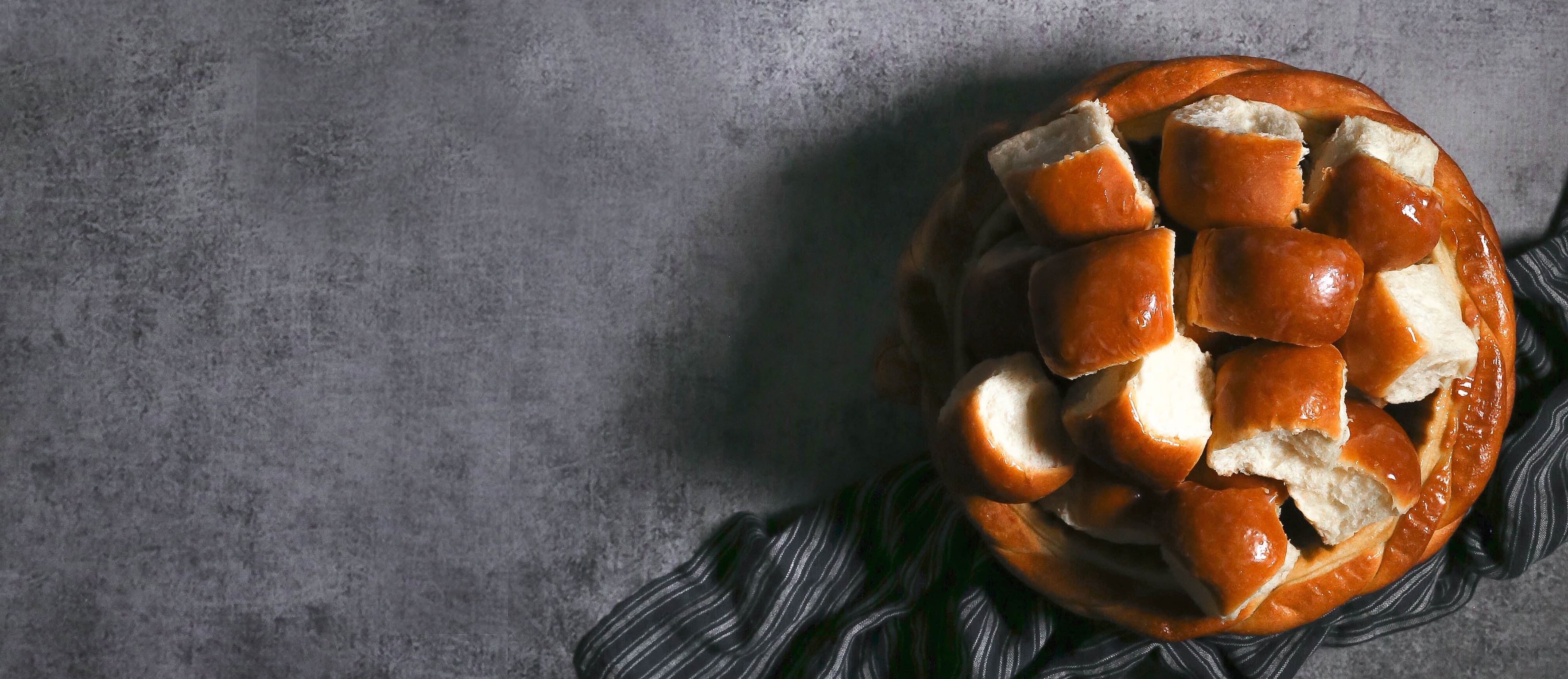 The Bakehouse Rolls Dorothy Lane Market