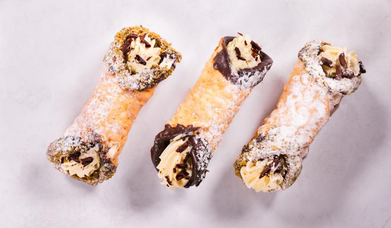 Classic Italian Desserts: Homemade Cannoli and Tiramisù