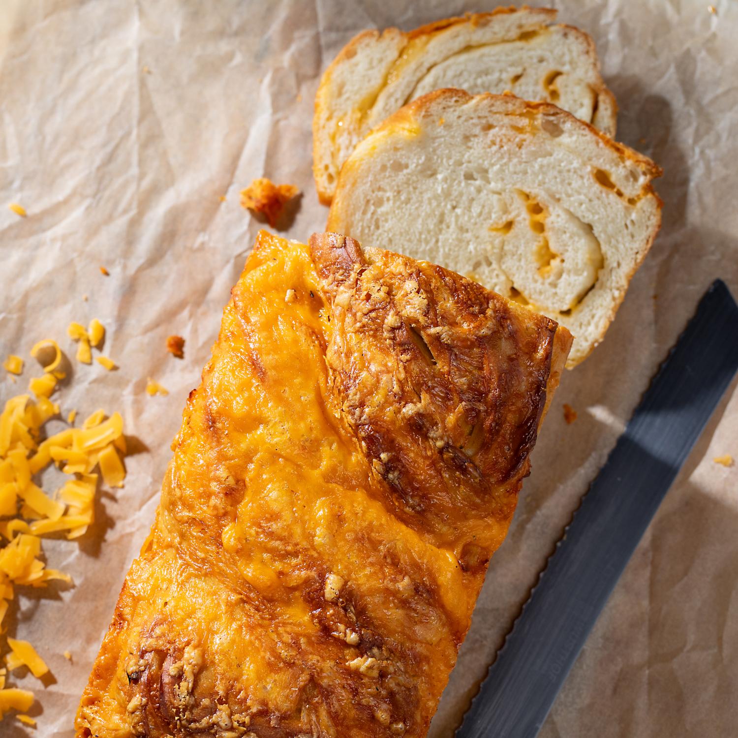 Dlm Garlic herb cheddar bread