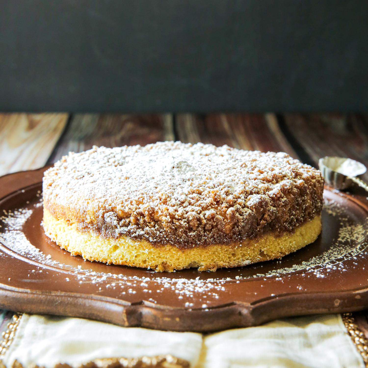 Old Fashioned Crumb Coffee Cake