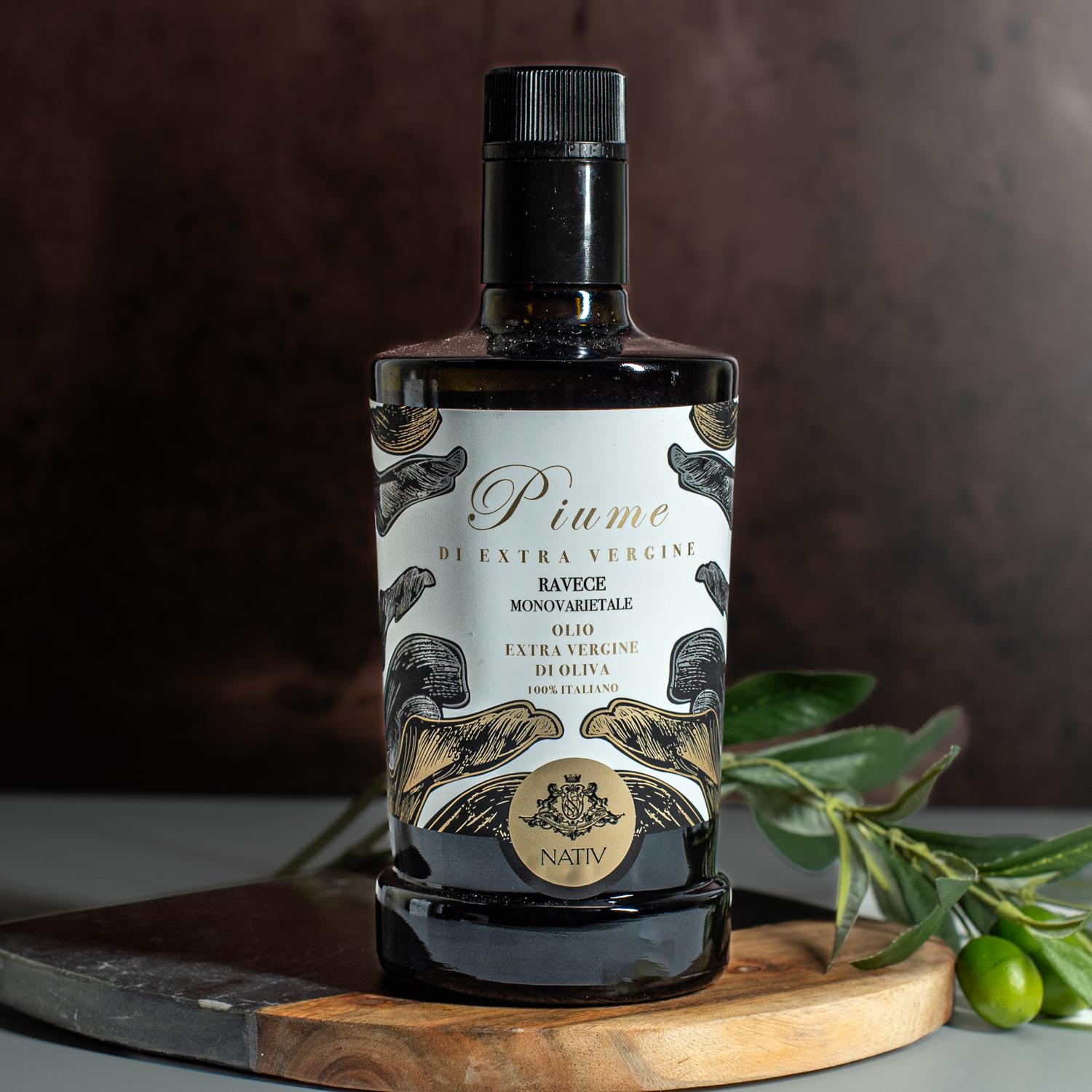 Piume Di Extra Vergine Olio Ravece Monovarietale Native