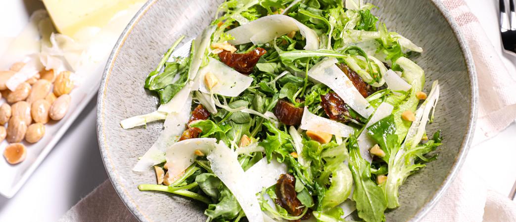 California Date Salad With Almonds & Manchego