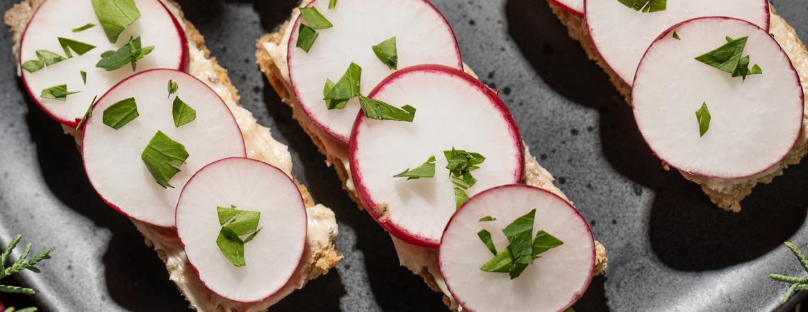Radish Toast