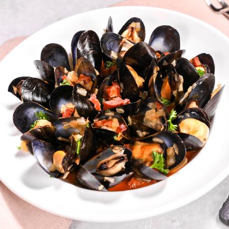 Mussels & Chorizo