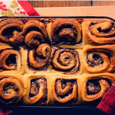 Extra Gooey Homemade Cinnamon Rolls