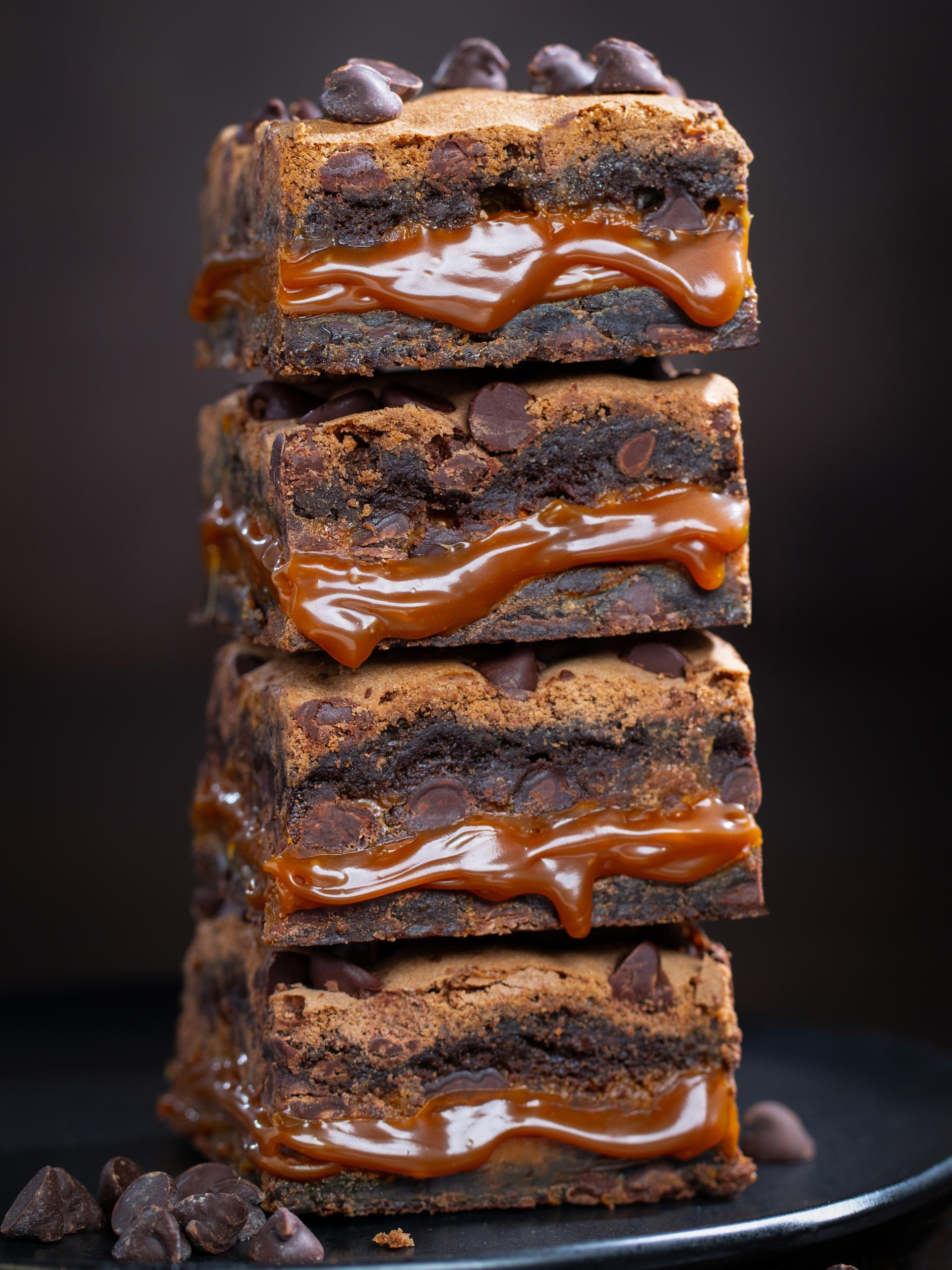 Original Killer Brownies with caramel and Pecan