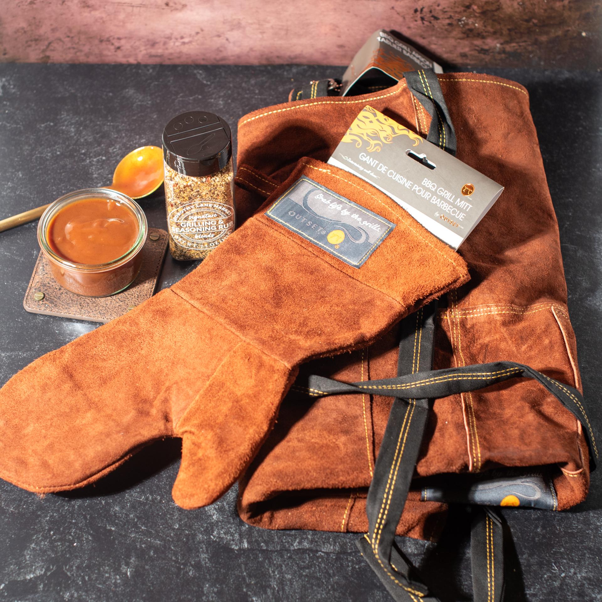 BBQ Mit and apron brownie leather