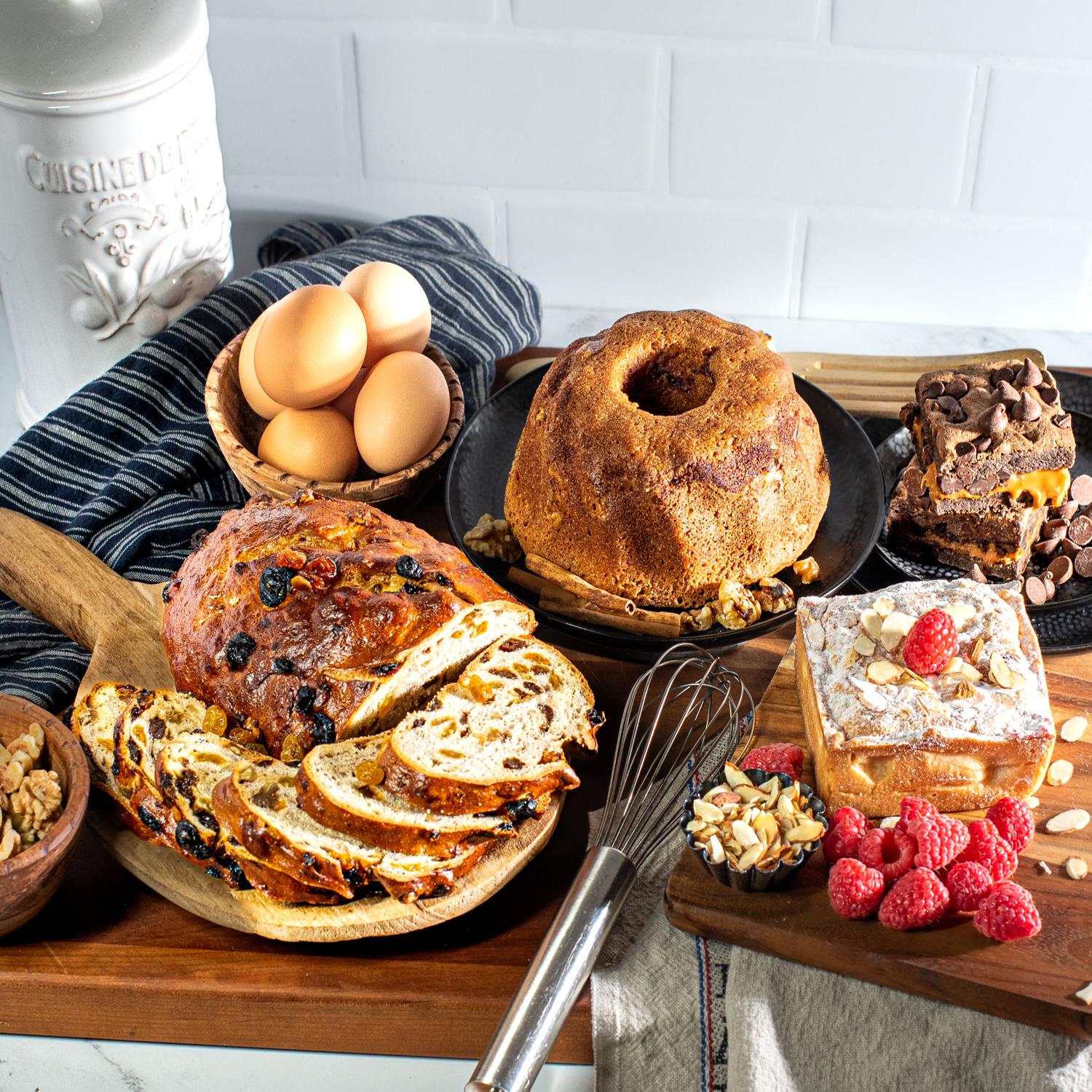 DLM Signature Bakery Box