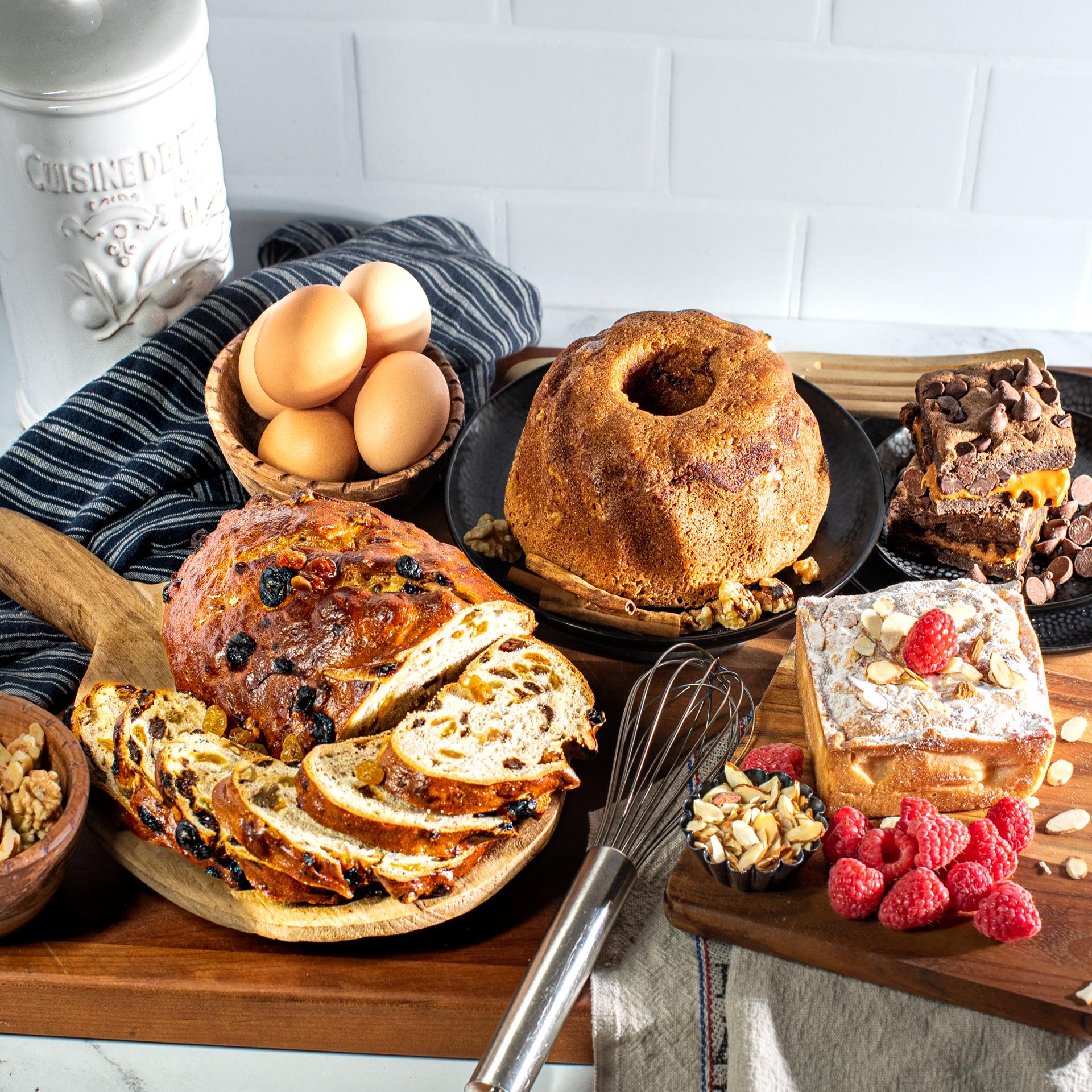 DLM Signature Bakery Box