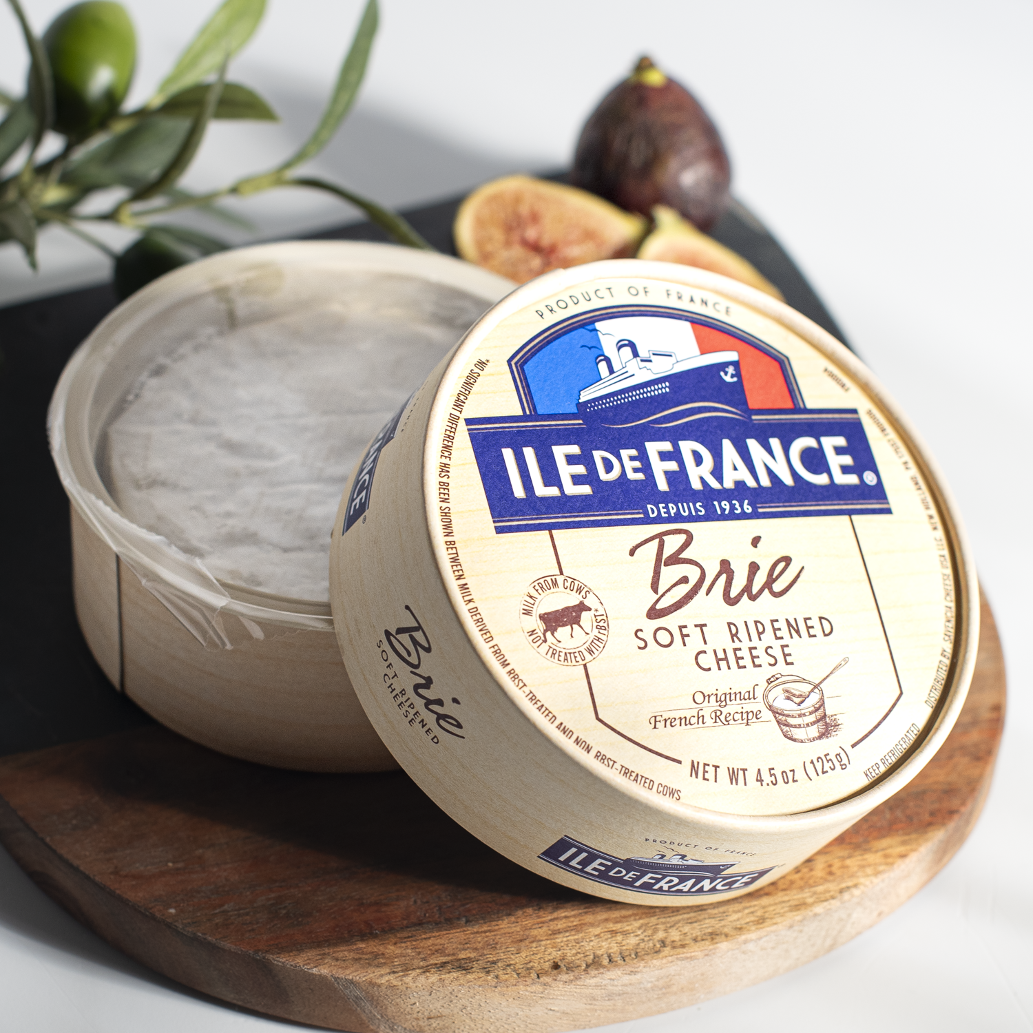Ile de France Soft Ripened Brie Cheese-