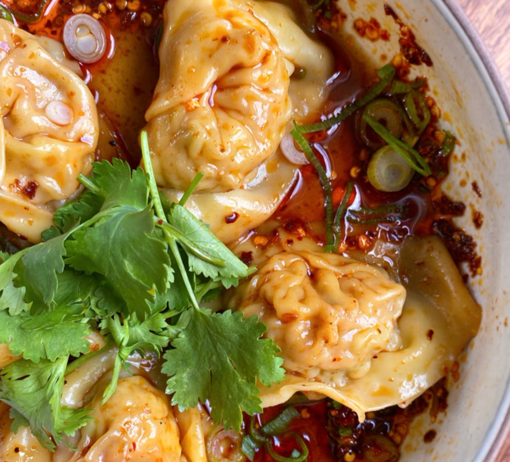 Yee Mama Wontons & Sauces