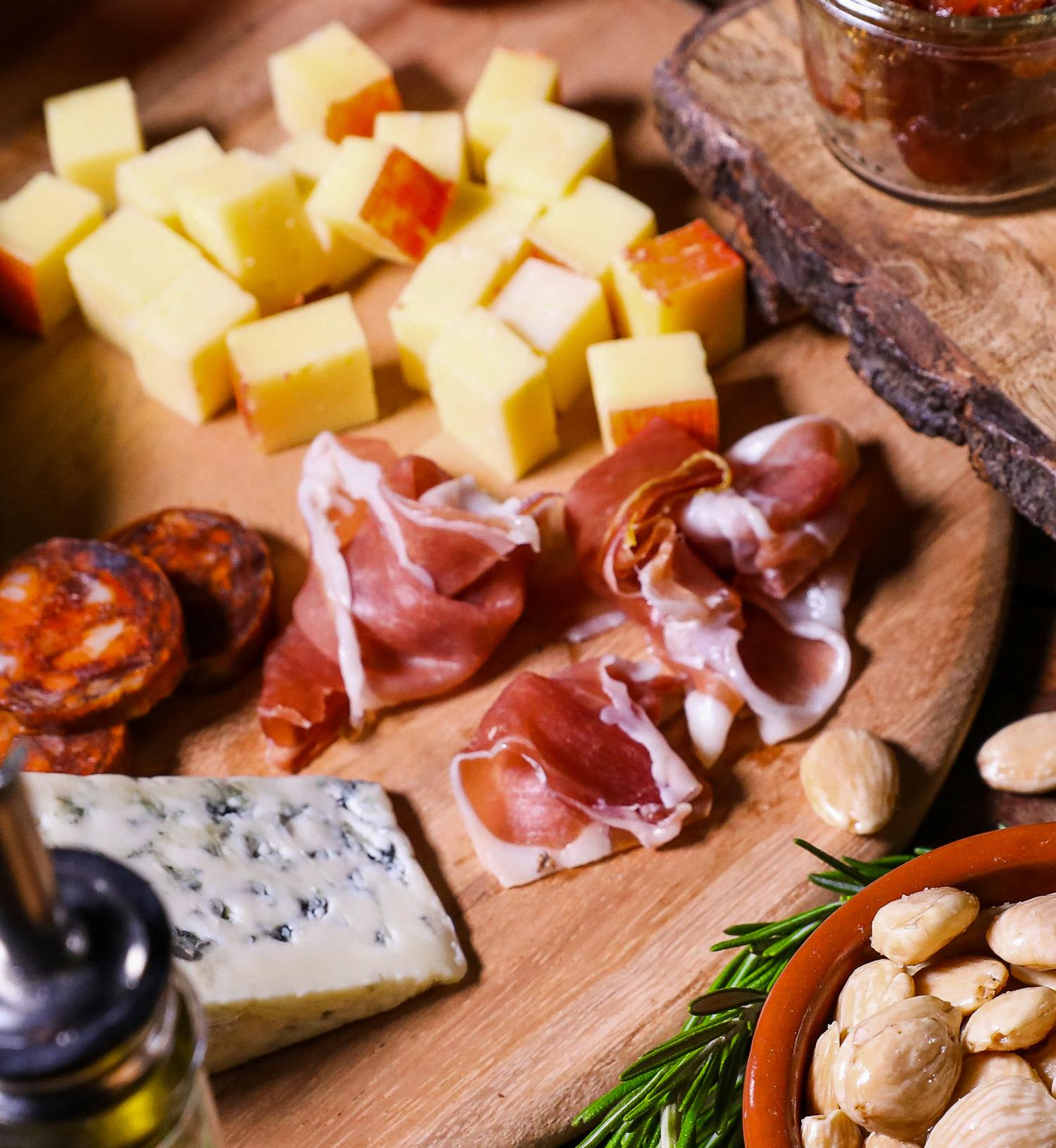 La Nava Redondo Iglesias Jamón Ibérico  with cheese