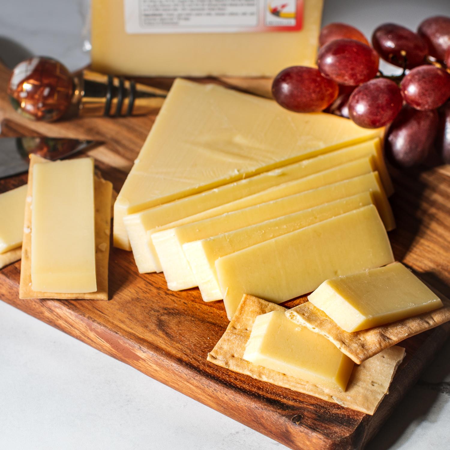 Le Gruyère Swiss Cheese, AOP