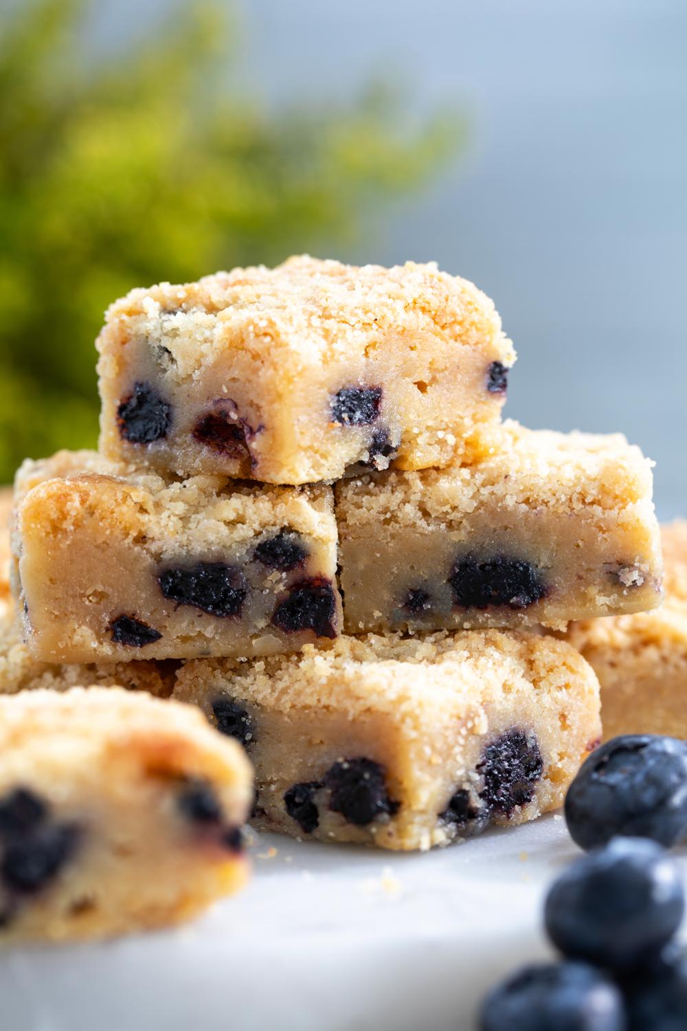 Lemon Blueberry Blondie Bites