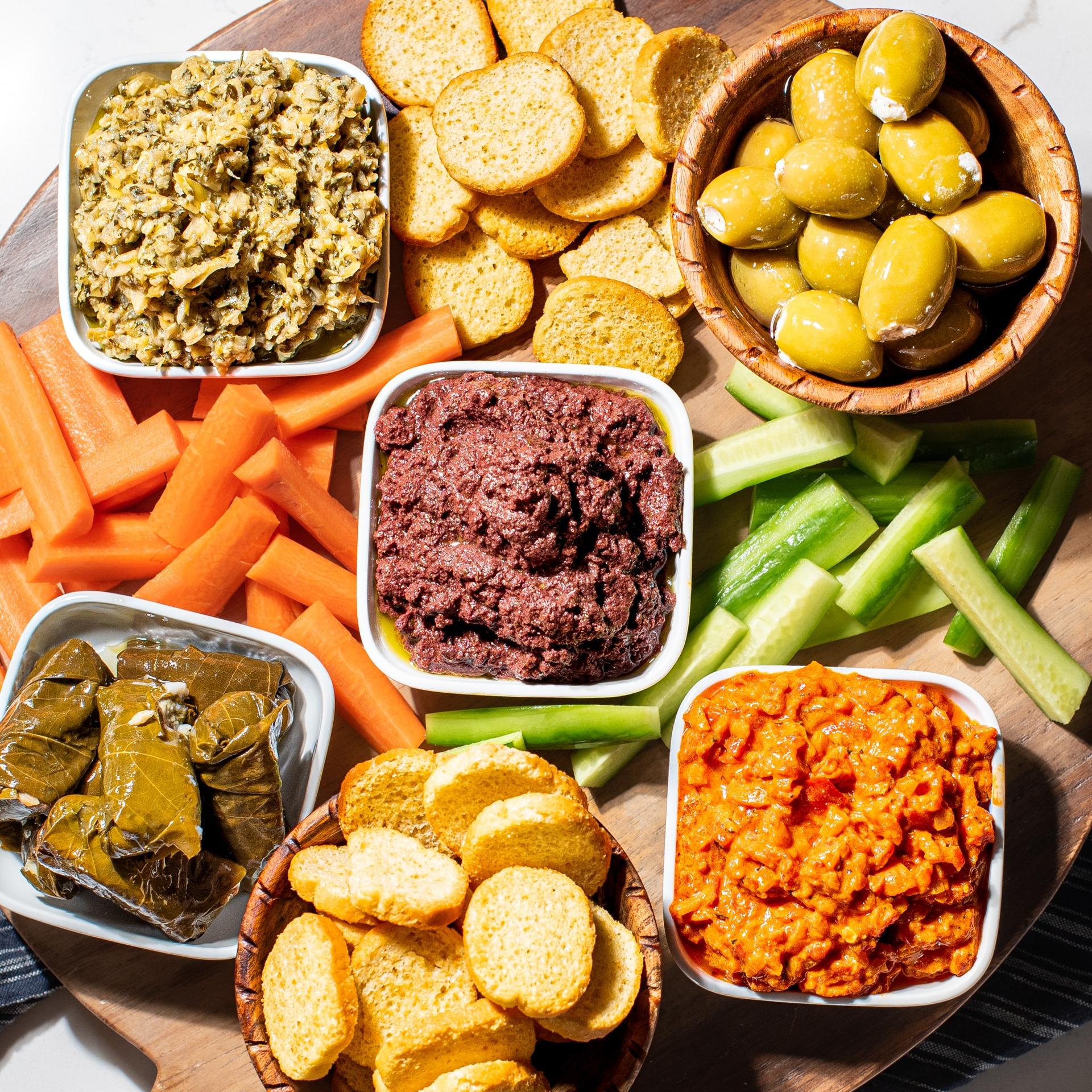 Aderay SLM Mesod 4本セット Mediterranean Mezze Sampler Gift Set | Dorothy Lane Market
