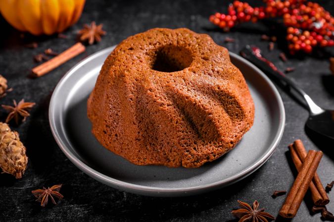 DLM Pumpkin Spice Classic Coffee Cake