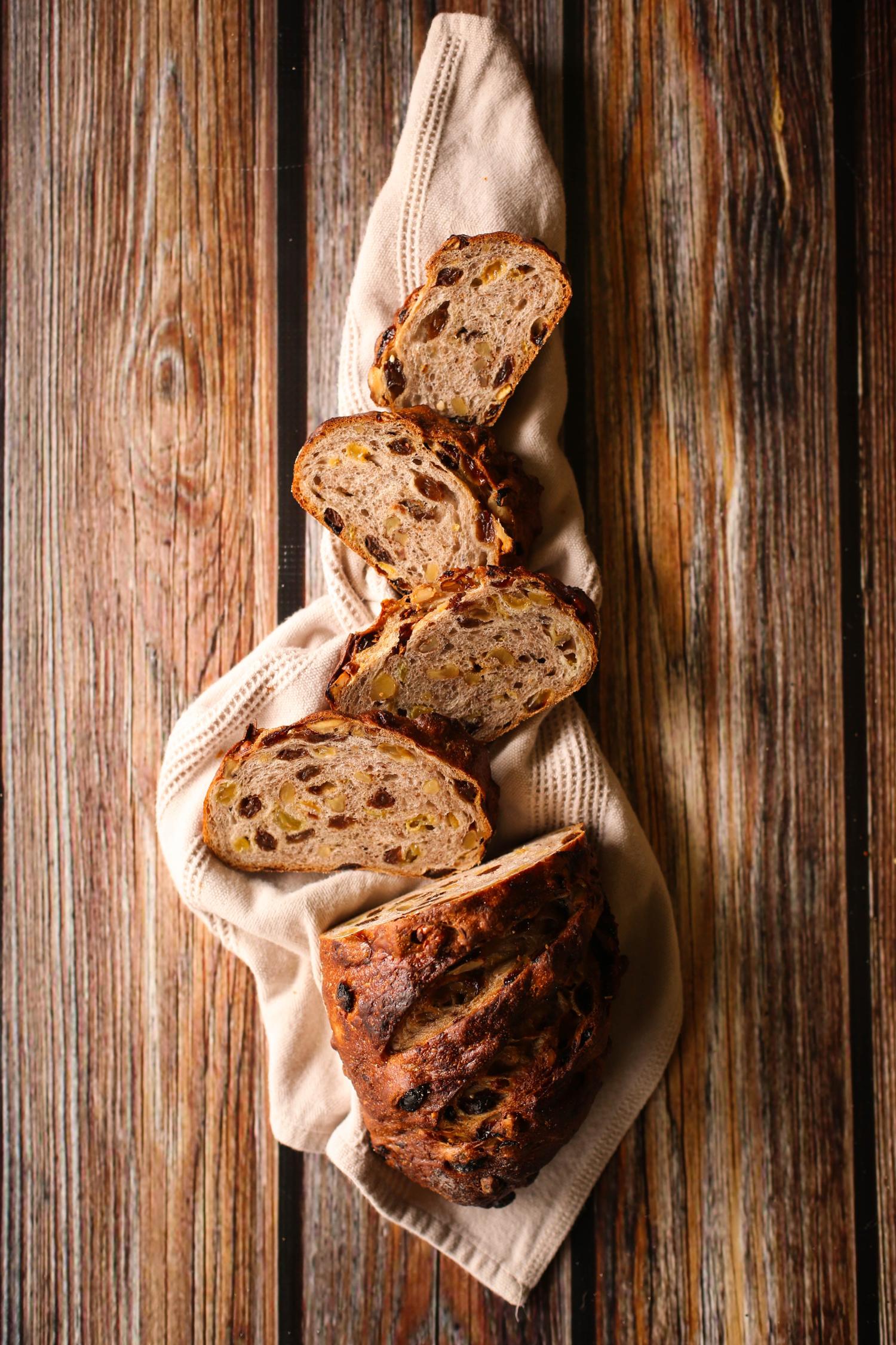 DLM Artisan Raisin Walnut Bread