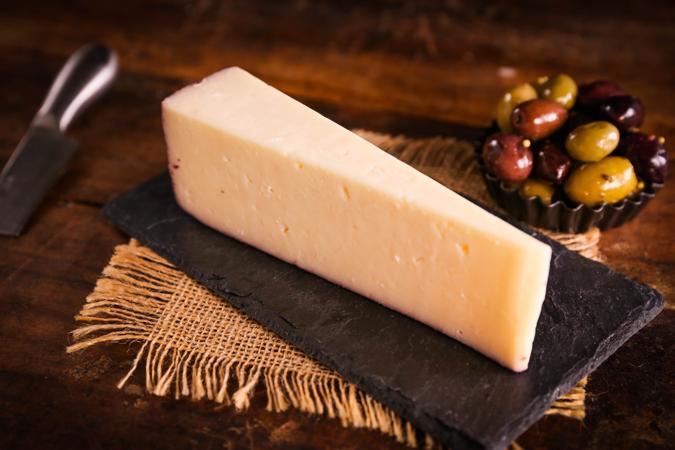 sartori Merlot Bellavitano cheese