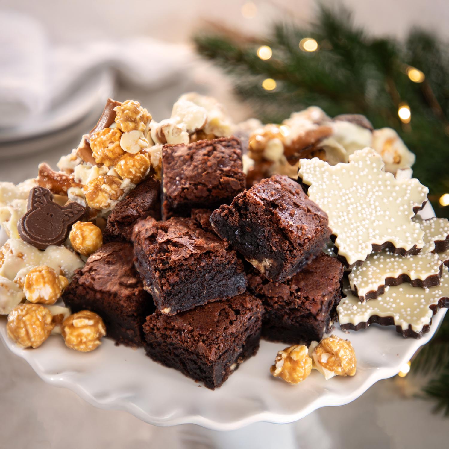 Sleigh Ride of Sweet Gift Box with peppermint Killer Brownie and Moose Munch Popcorn