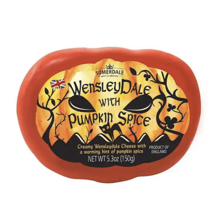 Somerdale Sensleydale with Pumpkin Spice creamy wensledale cheese with warming hits of pumpkin spice