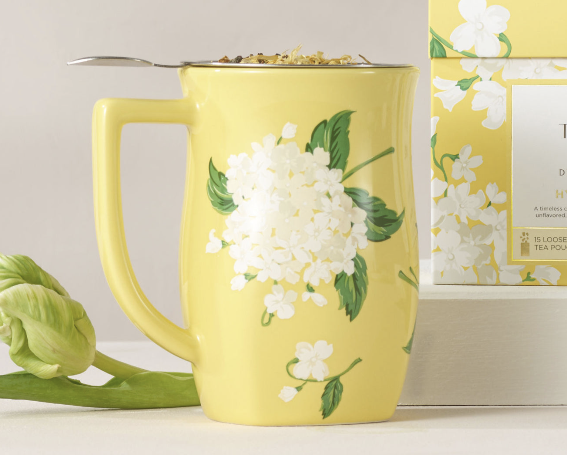 ea forte hydrangea steeping cup with infuser.
