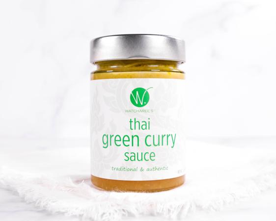 Watcharee store green curry